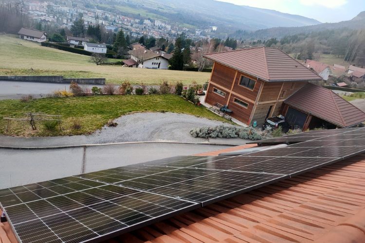 découvrez comment choisir le meilleur installateur de panneaux solaires à annecy pour profiter d'énergie renouvelable tout en réalisant des économies. comparez les experts, leurs offres et avis pour une installation efficace et adaptée à vos besoins.