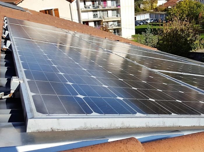 découvrez comment choisir le meilleur installateur de panneaux solaires en isère. obtenez des conseils pratiques, comparez les offres et optez pour un professionnel de confiance pour maximiser votre transition énergétique.