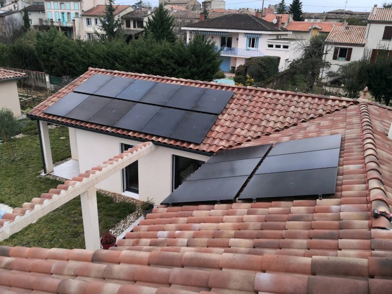 découvrez comment choisir le bon installateur photovoltaïque dans le département 31. comparez les offres, vérifiez les compétences et bénéficiez de conseils pour optimiser votre projet d'énergie solaire.
