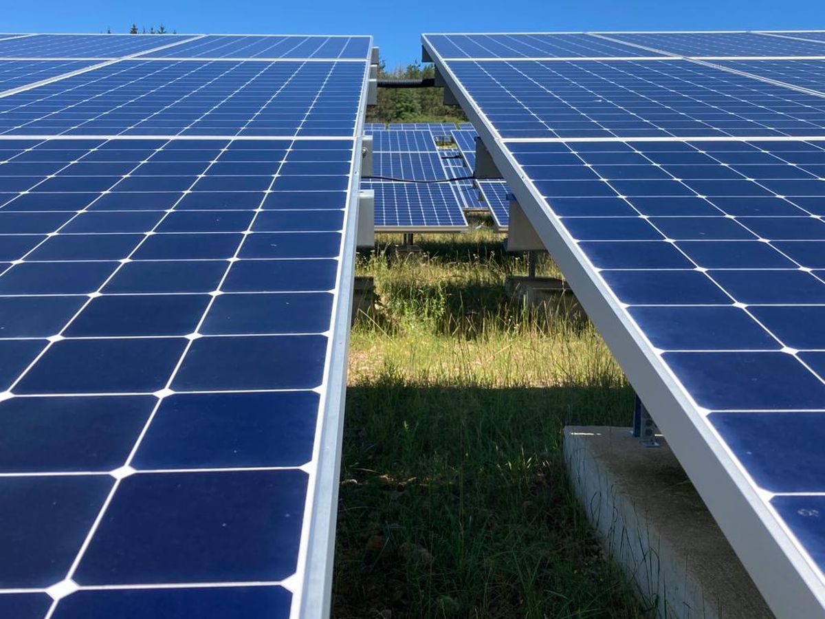 découvrez comment choisir le meilleur installateur photovoltaïque à clermont-ferrand pour maximiser l'efficacité de votre installation solaire. obtenez des conseils utiles, comparez les offres et faites un choix éclairé pour un avenir durable.