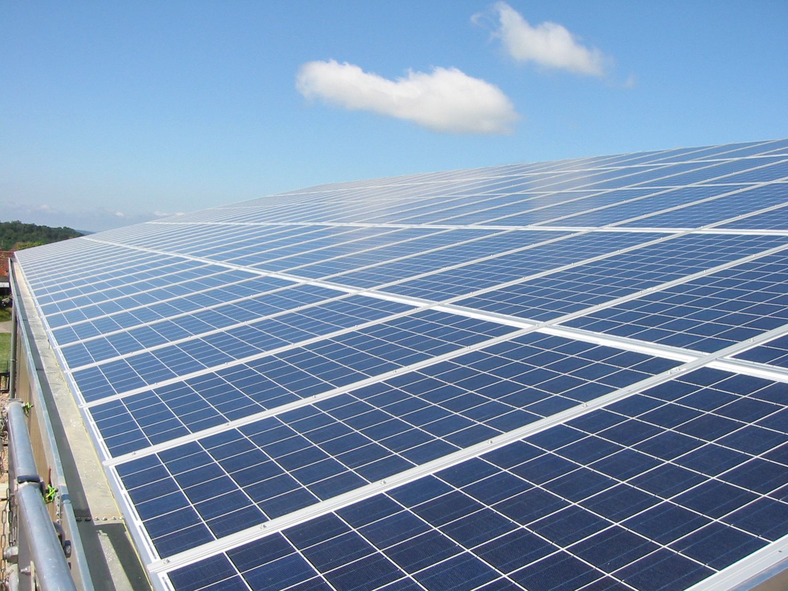 découvrez comment choisir le meilleur installateur photovoltaïque en midi-pyrénées. comparez les offres, vérifiez les certifications et assurez-vous d'opter pour un professionnel fiable pour votre projet d'énergie solaire.