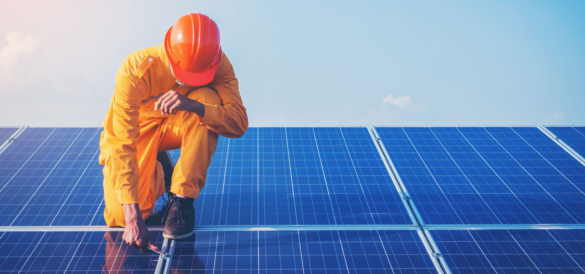 découvrez comment choisir le meilleur installateur photovoltaïque en auvergne pour vos projets d'énergie solaire. comparez les offres, vérifiez les certifications et bénéficiez de conseils d'experts pour une installation réussie et rentable.