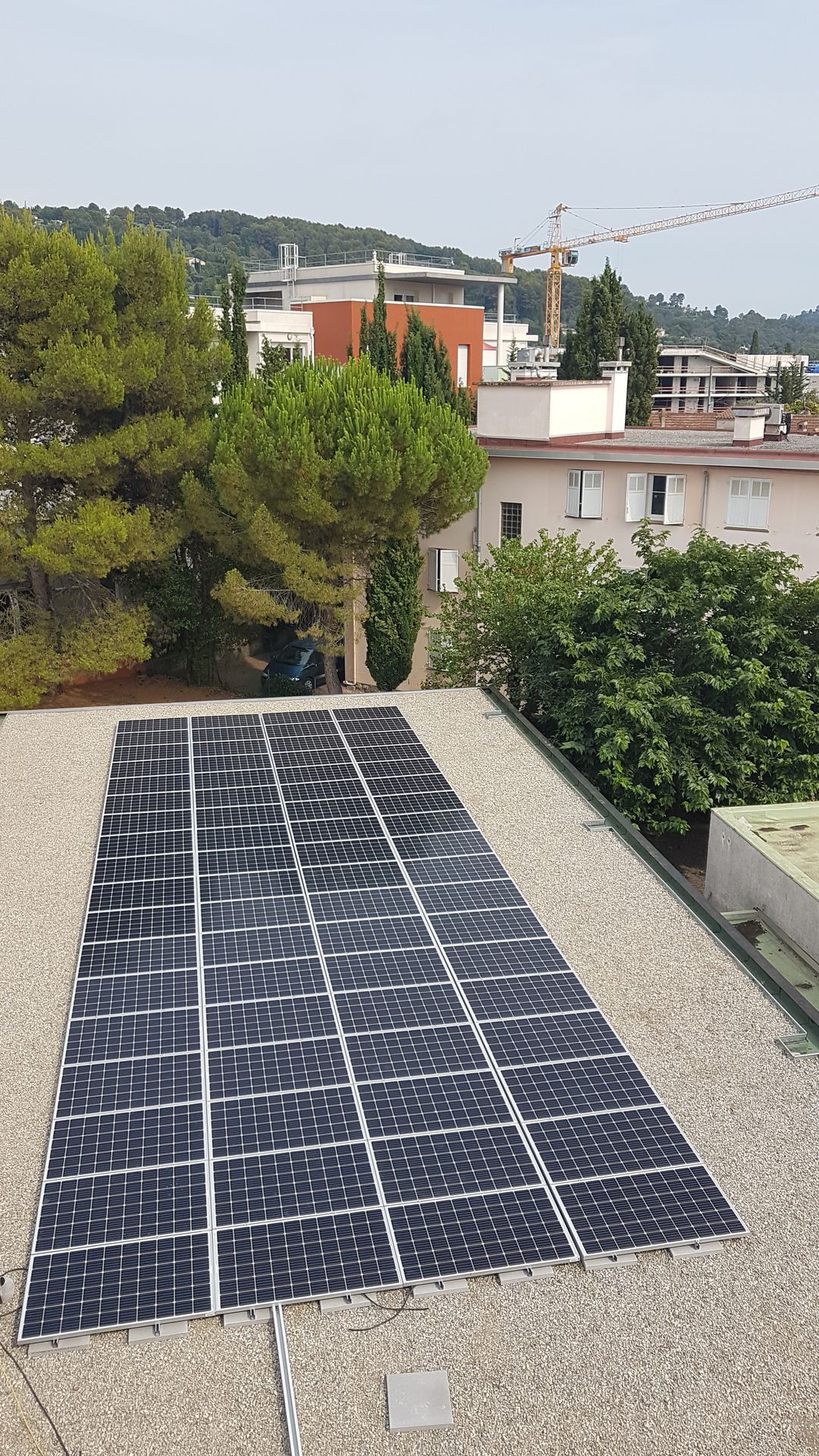 découvrez comment choisir le meilleur installateur de panneaux photovoltaïques dans le vaucluse. comparez les offres, évaluez les compétences et bénéficiez de conseils pour optimiser votre transition vers l'énergie solaire.
