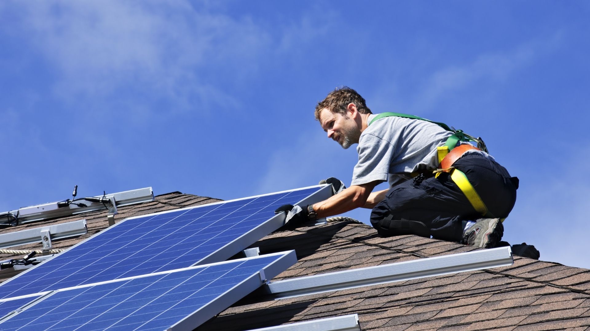 découvrez comment choisir le bon installateur pour vos solutions de protection solaire. obtenez des conseils pratiques, des critères à considérer et des astuces pour garantir une installation de qualité qui répond à vos besoins.