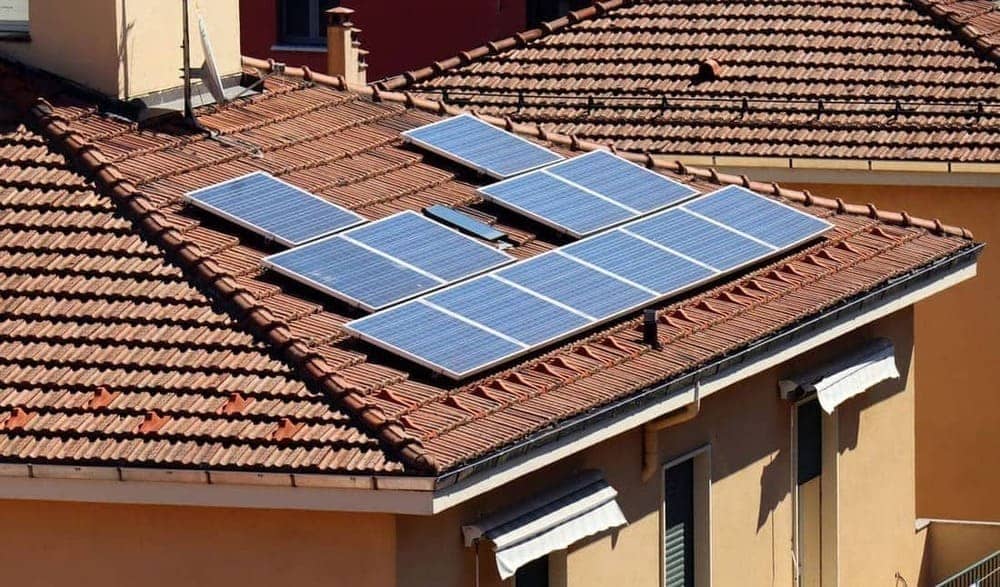 découvrez comment choisir le meilleur installateur solaire pour votre projet. obtenez des conseils pour sélectionner un professionnel fiable, évaluer les offres et garantir une installation efficace de vos panneaux solaires.