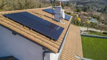 découvrez comment choisir les meilleurs panneaux photovoltaïques pour votre projet d'énergie solaire. guide complet pour optimiser votre investissement et maximiser votre production d'électricité verte.