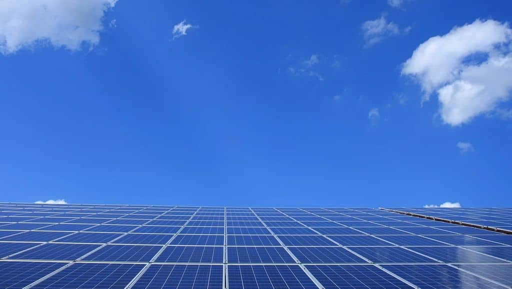 découvrez comment bien choisir votre société de panneaux photovoltaïques pour maximiser votre investissement et réduire votre empreinte carbone. comparez les offres, vérifiez les certifications et profitez des conseils d'experts pour installer des panneaux solaires adaptés à vos besoins.