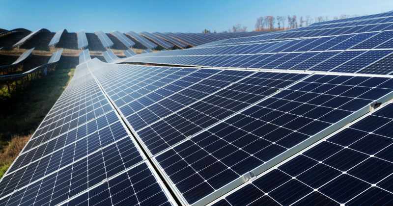 découvrez les facteurs influençant le coût des installations photovoltaïques et comment optimiser votre investissement pour bénéficier d'une énergie renouvelable durable, tout en réduisant votre facture d'électricité.