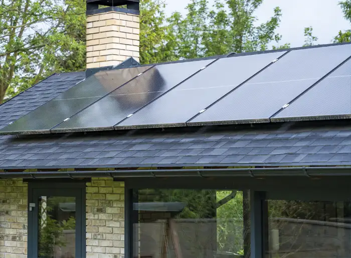 découvrez le coût d'installation d'un système photovoltaïque de 6 kwc. obtenez des informations sur les prix, les économies réalisées sur votre facture d'électricité et les subventions disponibles pour vous aider à faire le meilleur choix énergétique.