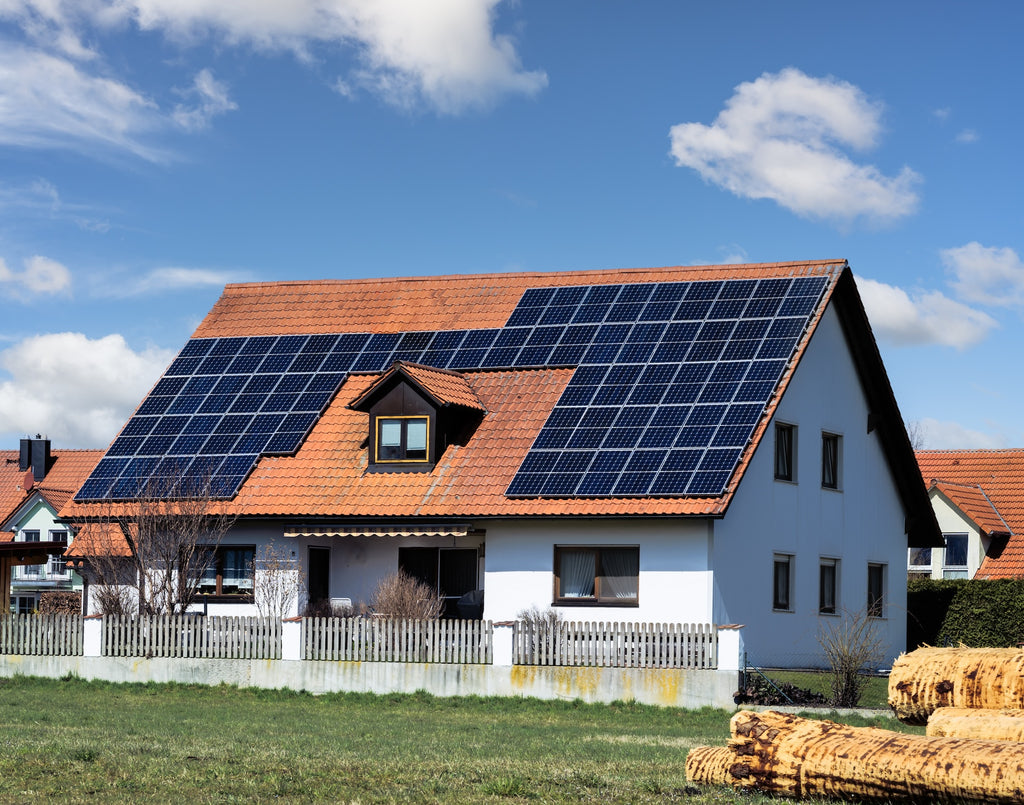 découvrez les coûts prévisionnels d'une installation photovoltaïque de 9 kw en 2025. analyse des investissements, des économies d'énergie et des subventions disponibles pour rentabiliser votre projet solaire.