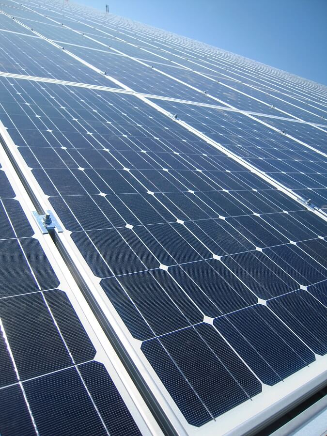 découvrez le coût des systèmes photovoltaïques autonomes et comment ils peuvent réduire vos factures d'électricité tout en contribuant à une énergie durable. obtenez des conseils pour maximiser votre investissement dans l'énergie solaire.