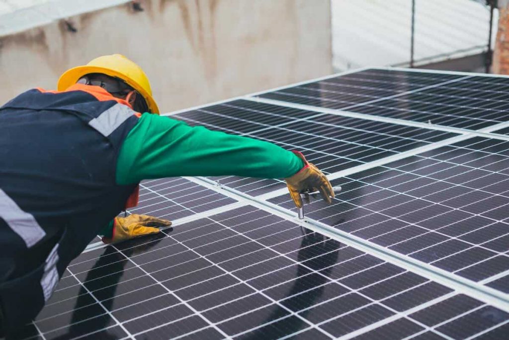 découvrez les coûts associés au raccordement enedis pour les installations photovoltaïques. informez-vous sur les tarifs, les démarches à suivre et les aides financières disponibles pour optimiser votre projet d'énergie solaire.