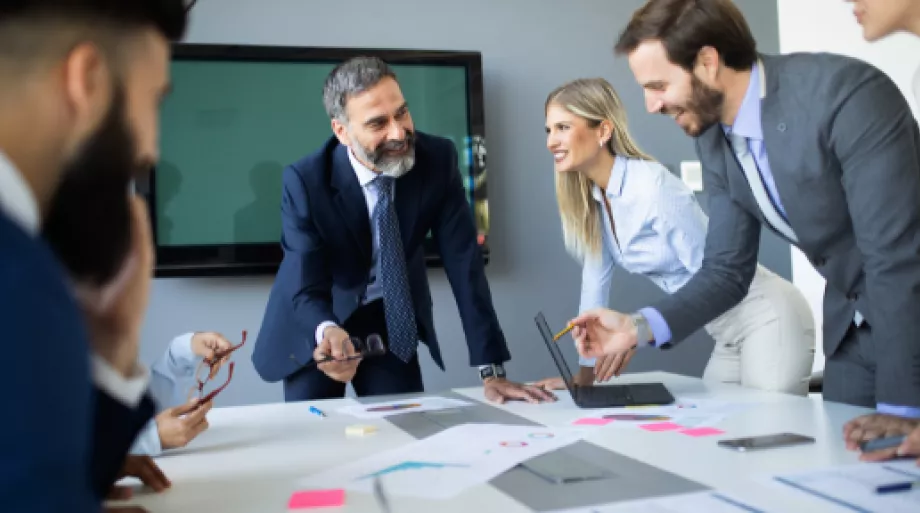 découvrez des stratégies efficaces pour stimuler la croissance de votre entreprise. explorez des conseils pratiques, des recommandations et des outils pour maximiser votre potentiel de développement.