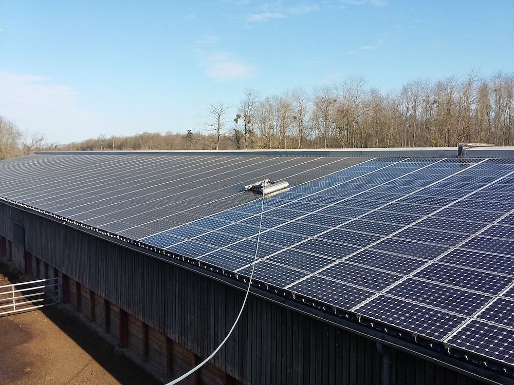 découvrez nos services de dépannage solaire pour garantir le bon fonctionnement de vos installations photovoltaïques. notre équipe d'experts intervient rapidement pour résoudre tous vos problèmes d'énergie solaire, afin que vous puissiez profiter pleinement de votre rendement énergétique.