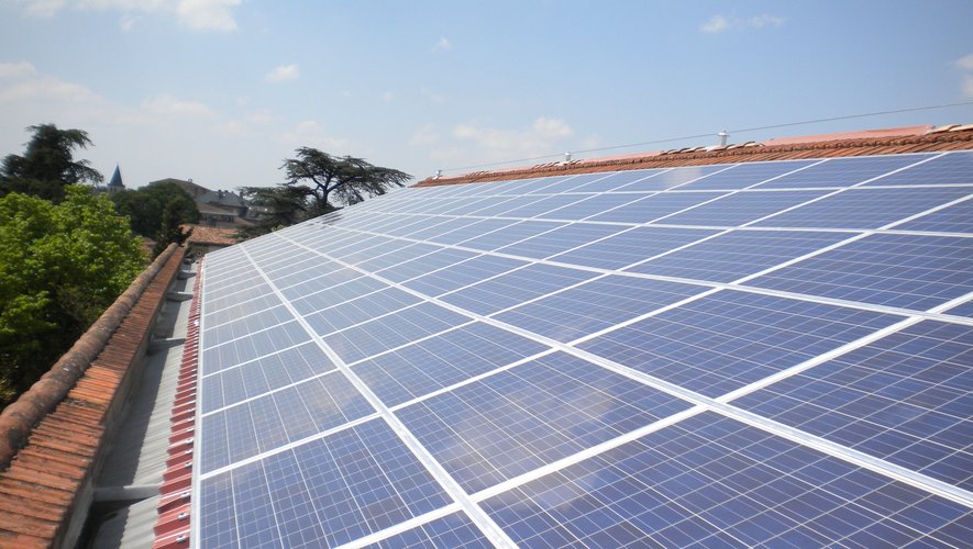 obtenez rapidement des devis pour l'installation de panneaux photovoltaïques dans le tarn. comparez les offres des professionnels locaux et trouvez la solution énergétique adaptée à vos besoins tout en réalisant des économies sur votre facture d'électricité.