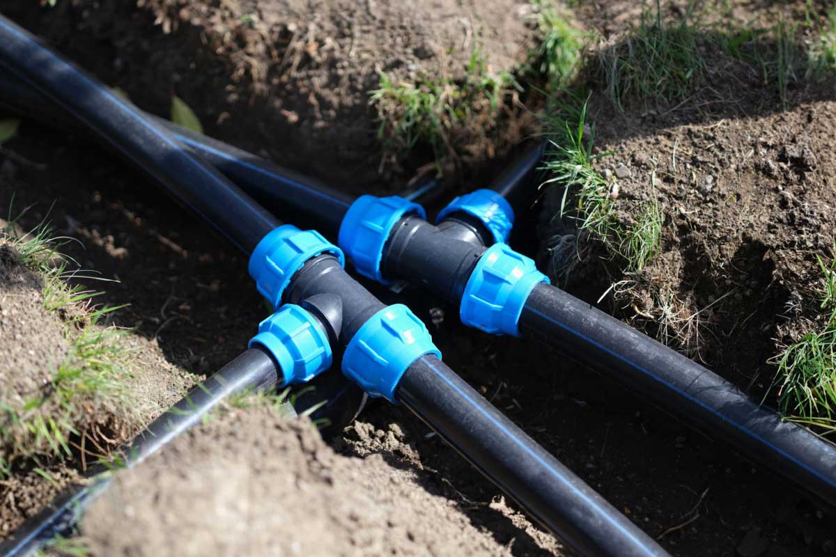 découvrez nos services d'électricité pour terrain : installation électrique, mise aux normes et solutions adaptées à vos projets extérieurs. bénéficiez de notre expertise pour sécuriser et optimiser votre espace.