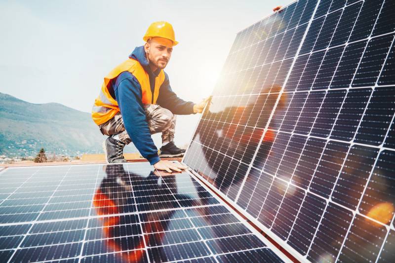 découvrez l'énergie photovoltaïque, une solution renouvelable et durable pour produire de l'électricité. apprenez comment les panneaux solaires convertissent la lumière du soleil en énergie, réduisant vos factures et votre empreinte carbone. rejoignez la transition énergétique dès aujourd'hui!
