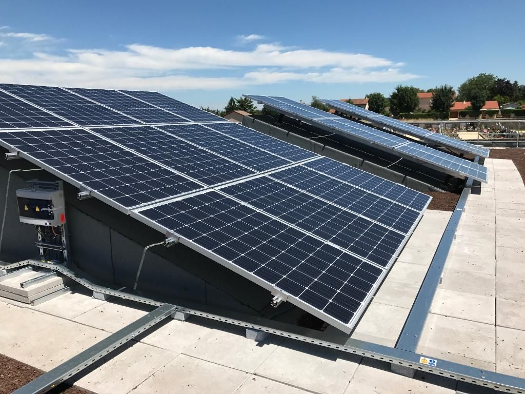 découvrez les solutions d'énergie solaire à roanne pour un avenir durable. profitez de l'énergie renouvelable pour réduire vos factures et respecter l'environnement avec nos installations solaires adaptées à vos besoins.