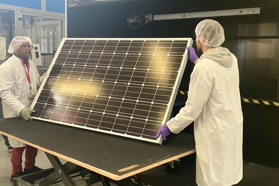 découvrez comment engie révolutionne l'énergie renouvelable avec ses solutions de panneaux photovoltaïques. profitez d'une énergie solaire écologique et économique pour votre maison ou entreprise grâce à l'expertise d'engie.