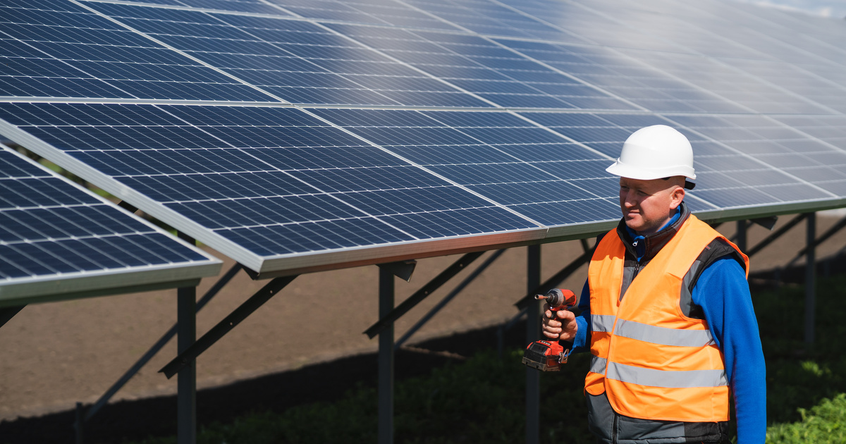 découvrez les essentiels photovoltaïques pour optimiser votre production d'énergie solaire. apprenez tout sur les panneaux solaires, les inverters, et les systèmes de stockage afin d'améliorer votre autonomie énergétique et de réduire vos factures d'électricité.