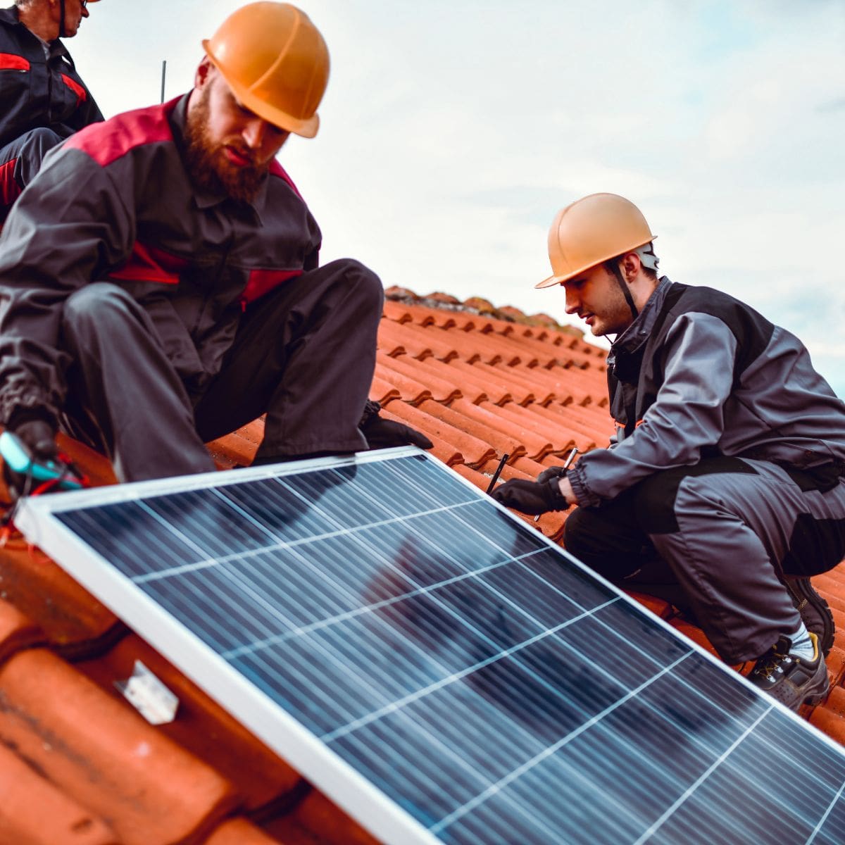 découvrez notre expertise en installation de panneaux solaires. profitez d'énergie renouvelable et réduisez votre facture d'électricité grâce à nos solutions personnalisées et adaptées à vos besoins. contactez nos experts pour un projet durable et rentable.