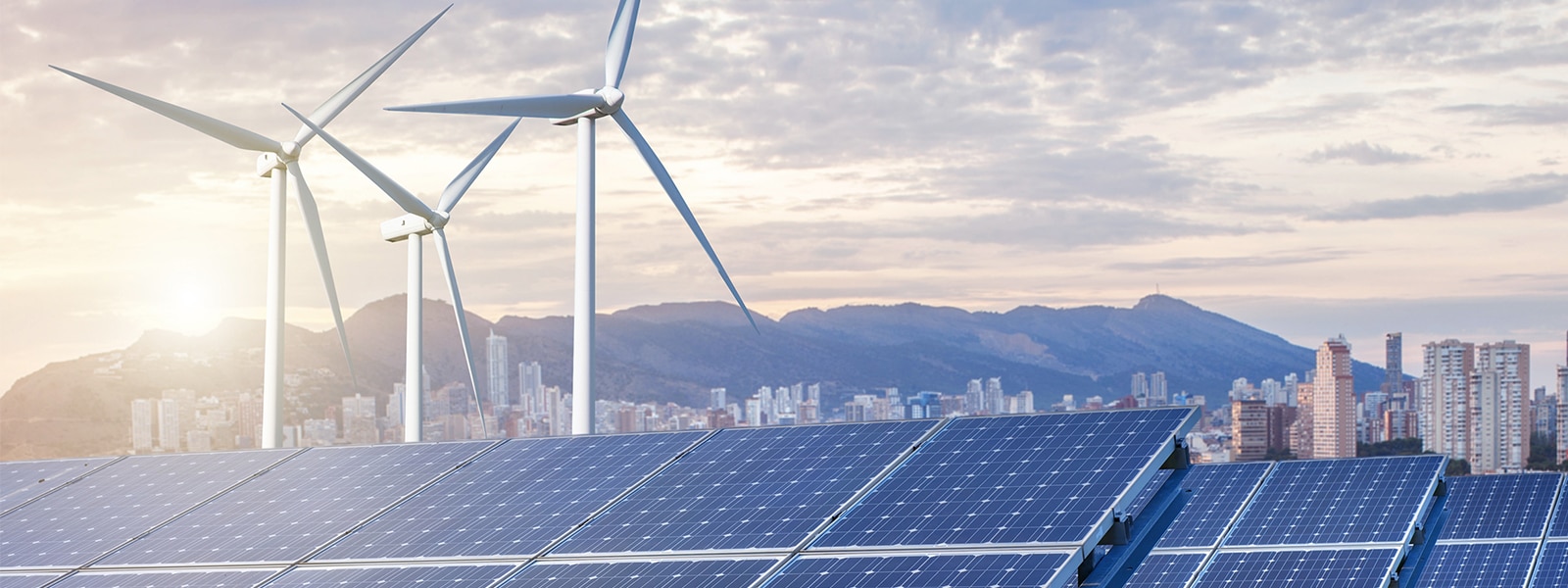 découvrez le fonctionnement des centrales solaires, une source d'énergie renouvelable innovante et durable. apprenez comment elles transforment la lumière du soleil en électricité, contribuant ainsi à la lutte contre le changement climatique tout en offrant des solutions énergétiques efficaces.