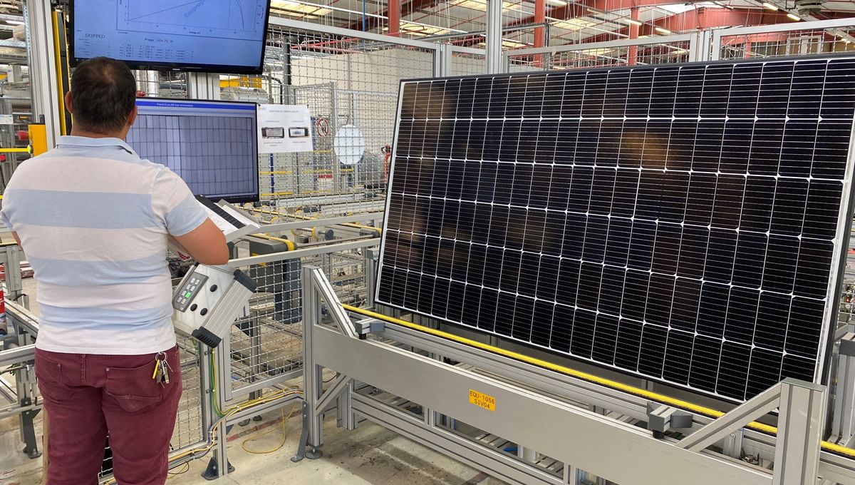 découvrez les détails sur la condamnation de france solar, une entreprise clé dans le secteur des énergies renouvelables. explorez les implications juridiques, les réactions du marché, et les conséquences pour l'avenir de la transition énergétique en france.