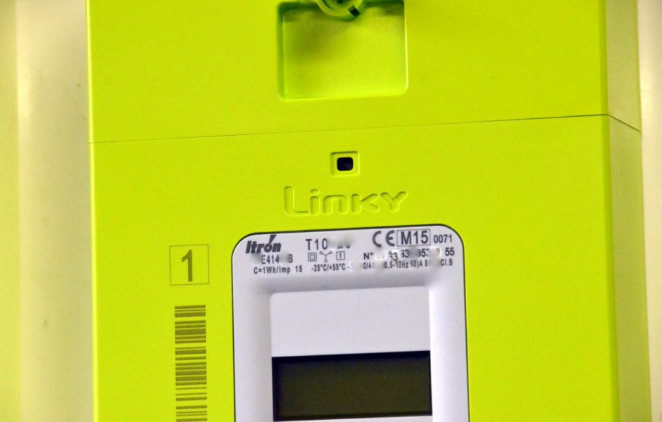 découvrez les risques liés aux fraudes associées aux compteurs linky. informez-vous sur les techniques utilisées par les fraudeurs et apprenez à protéger votre installation électrique tout en restant vigilant face aux arnaques.