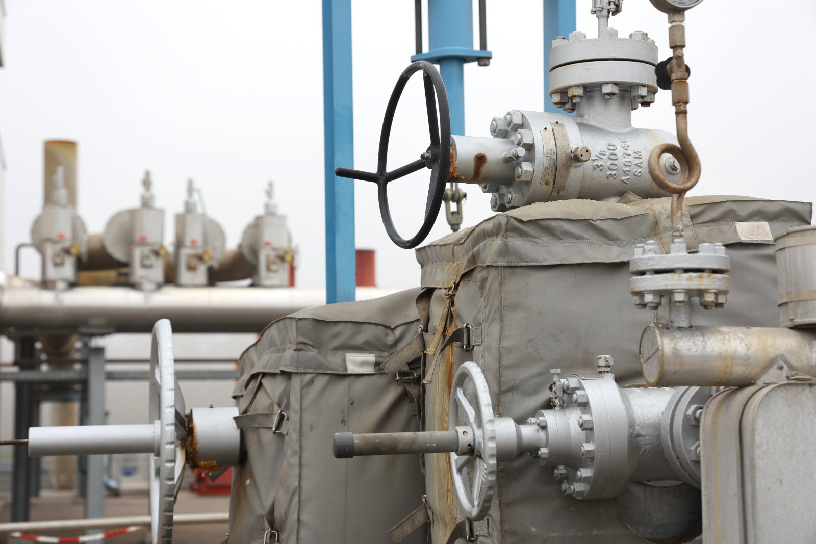 découvrez la géothermie en france, une solution énergétique durable et respectueuse de l'environnement. apprenez comment cette source de chaleur naturelle contribue à la transition énergétique, réduit les émissions de co2 et offre des perspectives d'avenir prometteuses pour les particuliers et les professionnels.