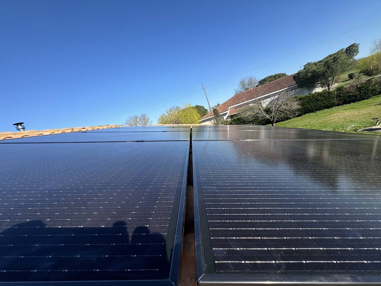 découvrez notre guide complet pour les installateurs photovoltaïques à colomiers. informez-vous sur les étapes d'installation, les réglementations locales et les meilleures pratiques pour optimiser l'efficacité de vos projets solaires.