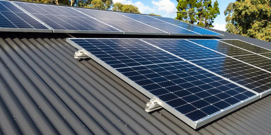 découvrez notre guide complet pour les installateurs photovoltaïques à rouen. apprenez les meilleures pratiques, les réglementations locales, et des conseils d'experts pour optimiser l'installation de panneaux solaires dans cette belle région.