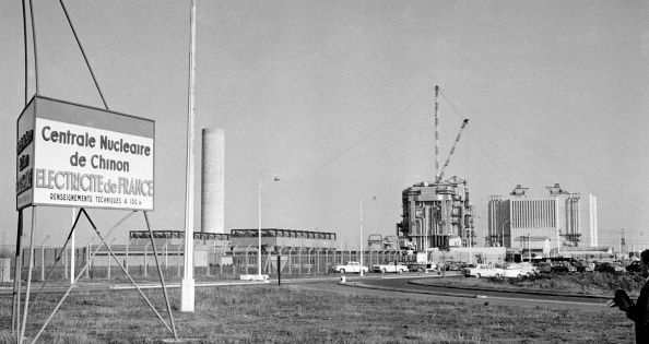 découvrez comment atteindre l'indépendance électrique grâce aux énergies renouvelables et aux solutions durables. explorez des stratégies innovantes pour réduire votre facture d'électricité et devenir autonome énergétiquement.