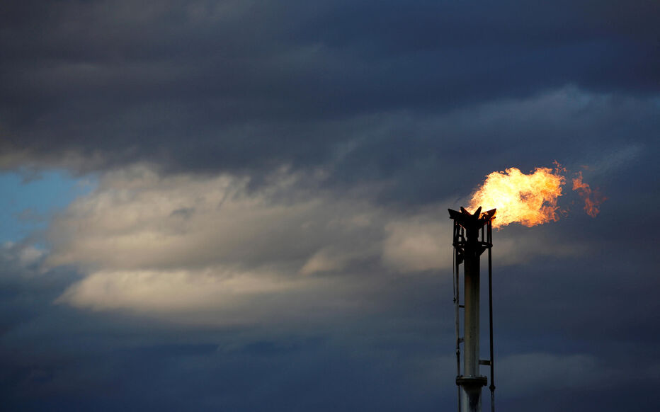 découvrez les initiatives anti-pétrole qui transforment notre rapport à l'énergie et promeut des alternatives durables. informez-vous sur les actions entreprises pour réduire notre dépendance aux énergies fossiles et soutenir un avenir plus respectueux de l'environnement.