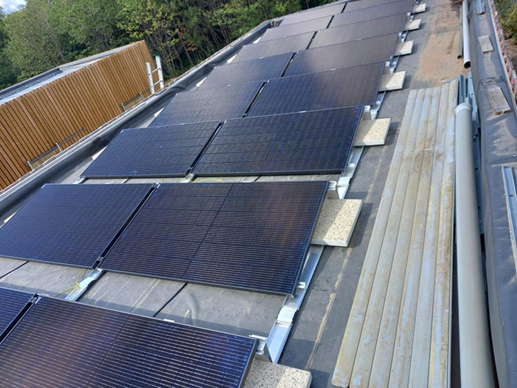 découvrez un installateur agréé de panneaux photovoltaïques en ille-et-vilaine (35) pour optimiser votre consommation d'énergie. profitez d'une installation sur mesure, d'un accompagnement professionnel et d'une expertise reconnue pour une transition énergétique réussie.
