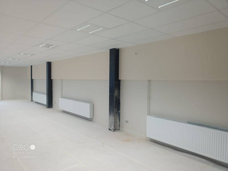 découvrez les services professionnels d'un installateur barrisol pour des plafonds tendus de haute qualité. transformez votre espace avec des designs innovants et une installation sur mesure, alliant esthétisme et fonctionnalité.