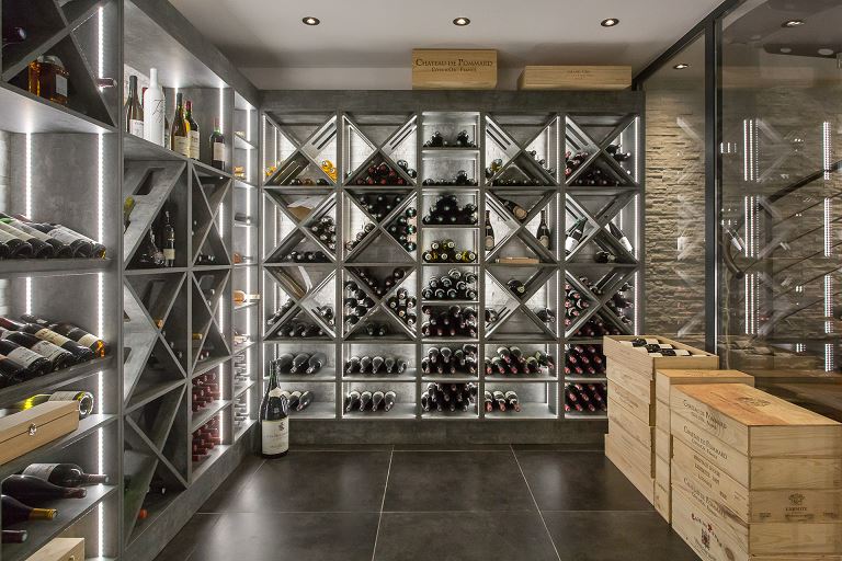 découvrez nos services d'installation professionnels pour caves, garantissant une protection optimale contre l'humidité et les infiltrations. obtenez une cave saine et fonctionnelle grâce à nos experts.