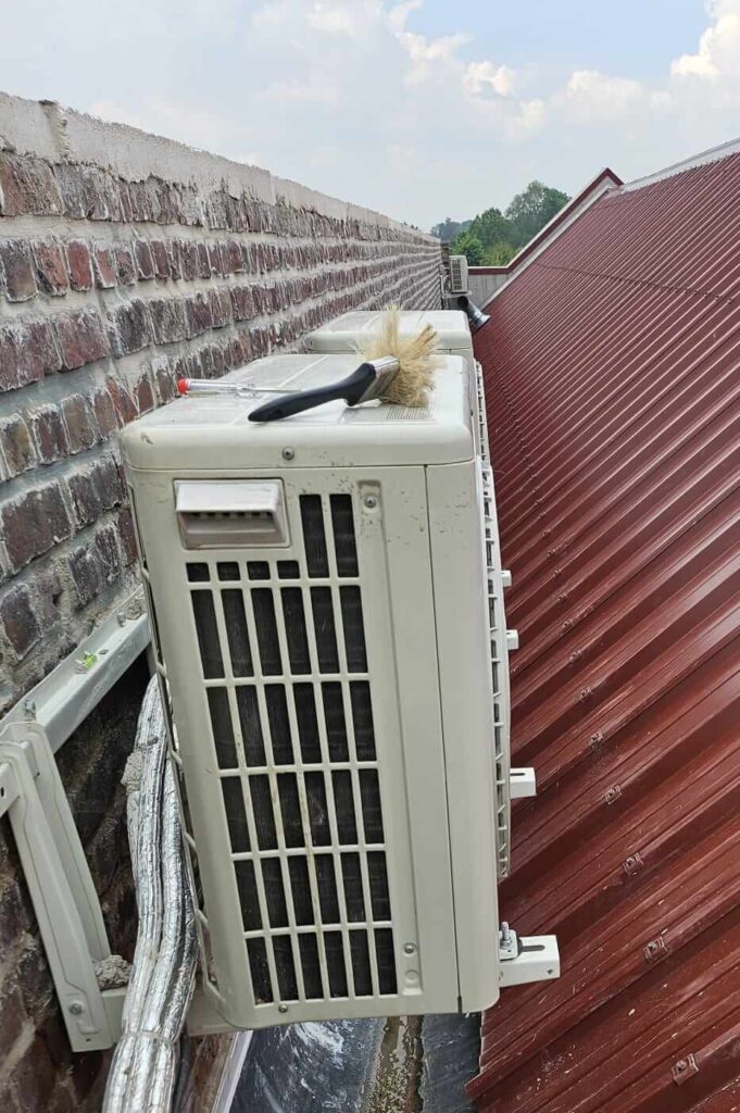 découvrez nos solutions de climatisation à lille pour un confort optimal durant les périodes chaudes. profitez d'installations professionnelles et d'un service sur mesure pour répondre à tous vos besoins en climatisation.