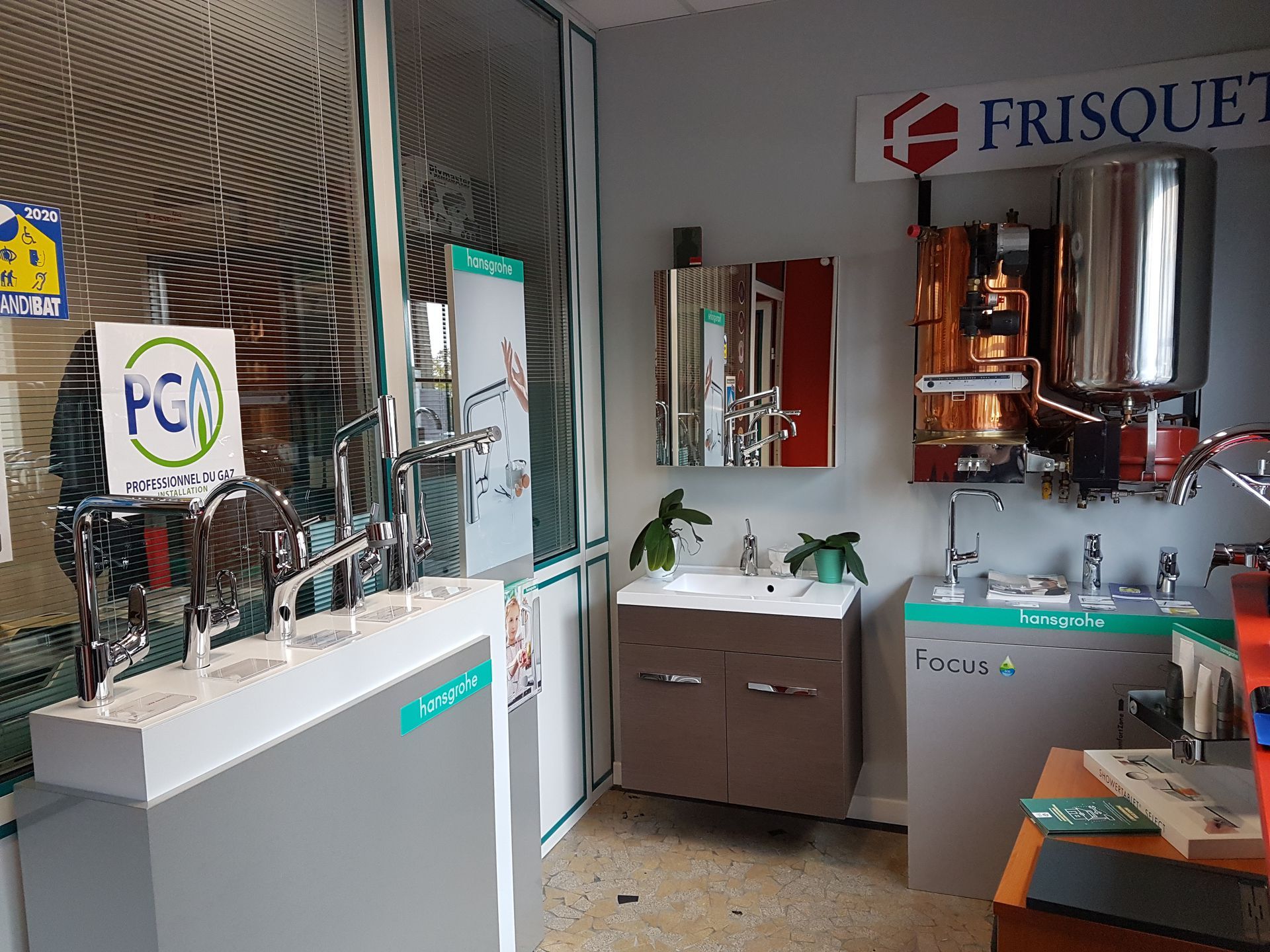 découvrez les services d'installateur de pompes à chaleur (pac) à thiers. profitez d'une installation professionnelle pour optimiser votre confort thermique tout en réduisant votre empreinte énergétique.