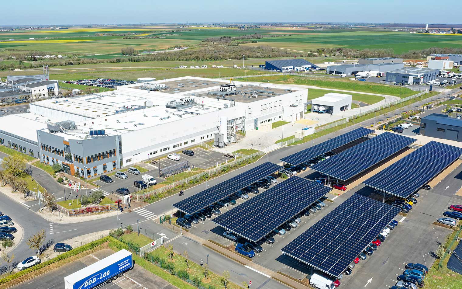 découvrez les services d'installateur de panneaux photovoltaïques dans le département 41. profitez d'une énergie solaire renouvelable et réduisez vos factures d'électricité grâce à des installations adaptées à vos besoins. contactez-nous pour un devis personnalisé.