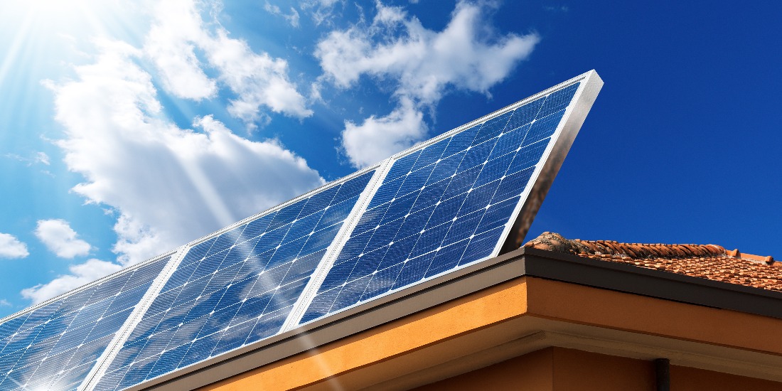 découvrez notre service d'installation de panneaux photovoltaïques à agen. profitez d'une énergie renouvelable et réduisez vos factures d'électricité grâce à nos solutions sur mesure et à notre expertise locale.