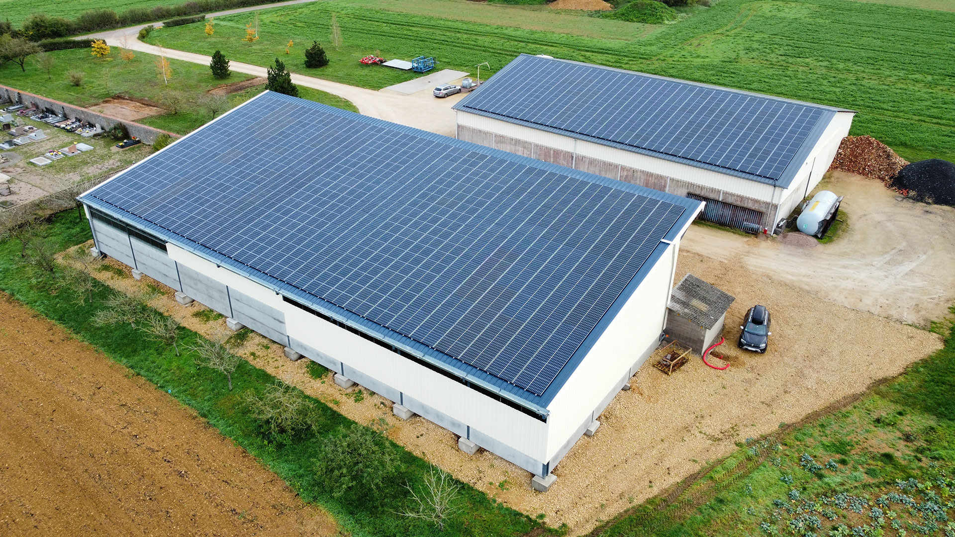 découvrez notre service d'installation de panneaux photovoltaïques à ath. profitez d'une énergie renouvelable et réduisez vos factures d'électricité grâce à des solutions sur mesure adaptées à vos besoins. contactez-nous dès aujourd'hui !