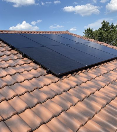découvrez nos services d'installation de panneaux photovoltaïques en auvergne. profitez d'une énergie renouvelable et d'économies sur vos factures d'électricité grâce à nos solutions adaptées à vos besoins. optez pour un avenir durable dès aujourd'hui.