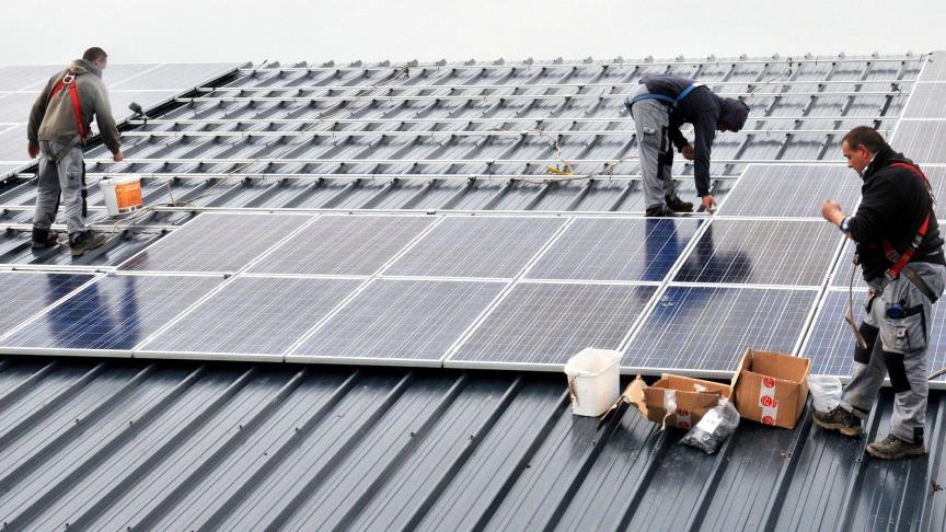 découvrez nos services d'installation de panneaux photovoltaïques dans le brabant wallon. profitez des énergies renouvelables pour réduire votre facture d'électricité et préserver l'environnement. nos experts sont à votre disposition pour une installation rapide et efficace.