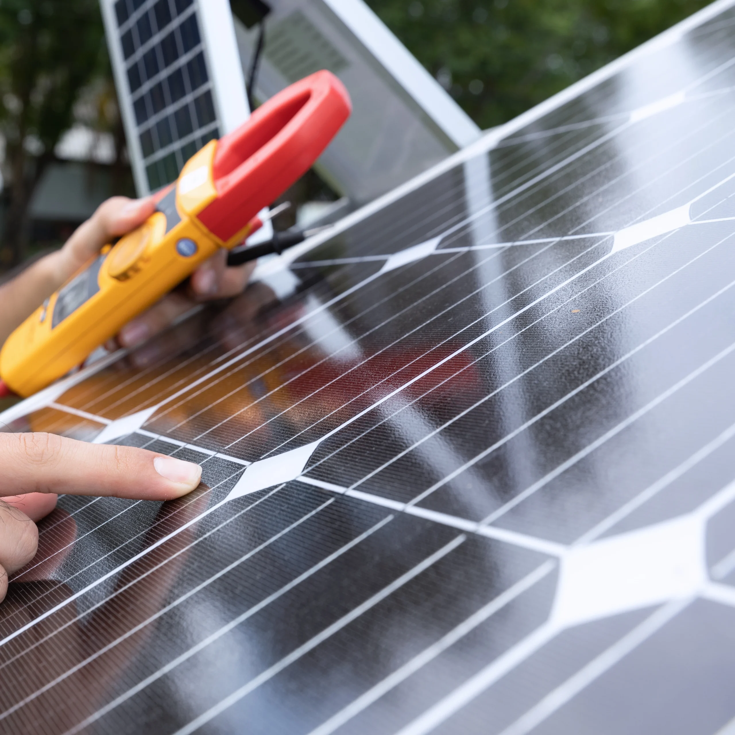 découvrez les services d'installateur de panneaux photovoltaïques à castres. profitez d'une énergie renouvelable et réduisez vos factures d'électricité grâce à des solutions adaptées à vos besoins. contactez-nous pour un devis personnalisé et des conseils d'experts.