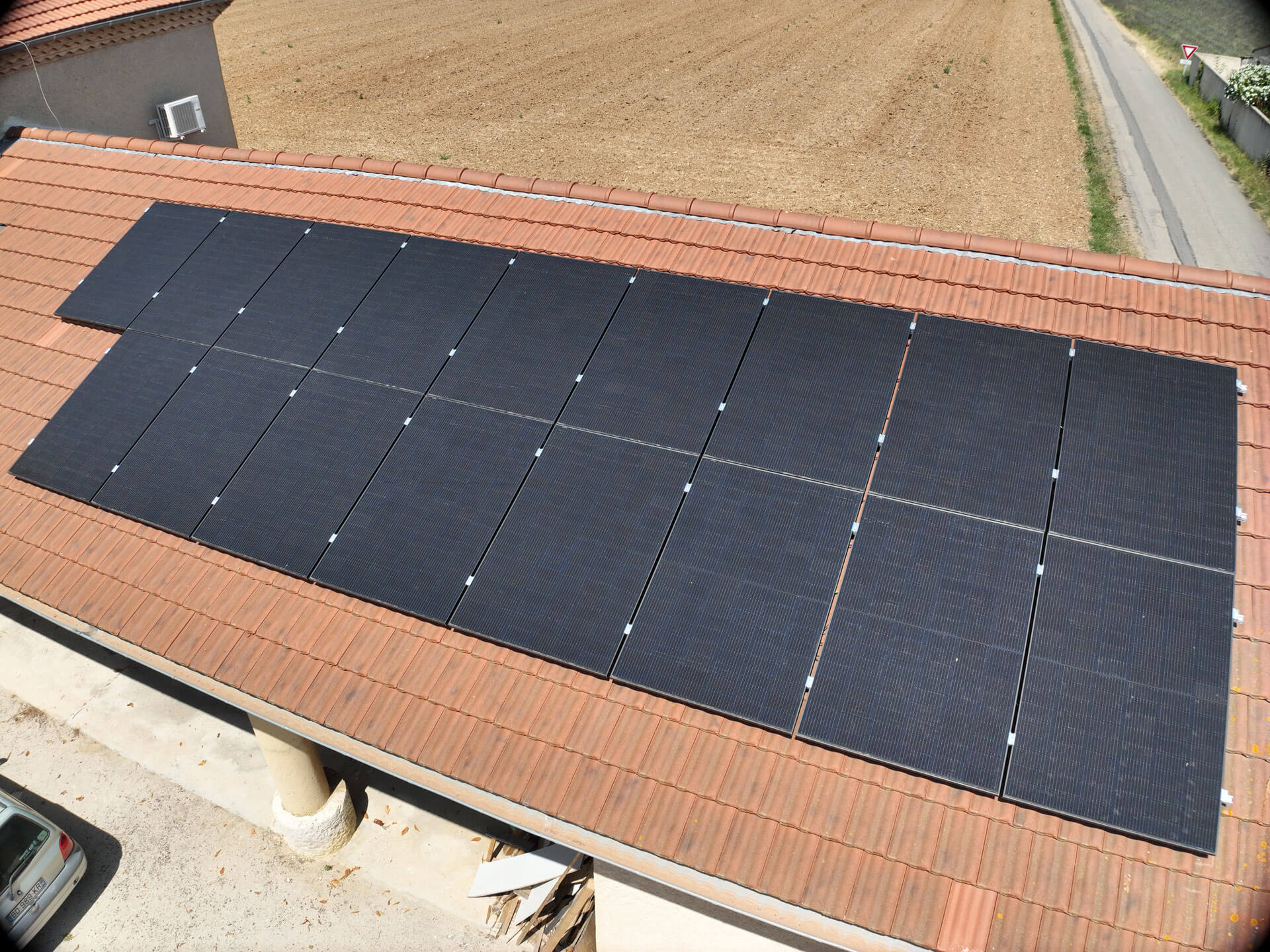 découvrez nos services d'installation de panneaux photovoltaïques dans la drôme. profitez d'une énergie durable et économique grâce à notre expertise. contactez-nous pour un devis personnalisé.