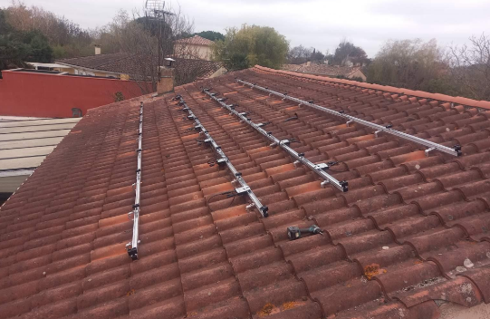 découvrez nos services d'installation de panneaux photovoltaïques en haute-garonne. profitez d'une énergie renouvelable et d'économies sur vos factures d'électricité grâce à notre expertise. contactez-nous pour un devis personnalisé et un accompagnement complet dans votre projet écologique.