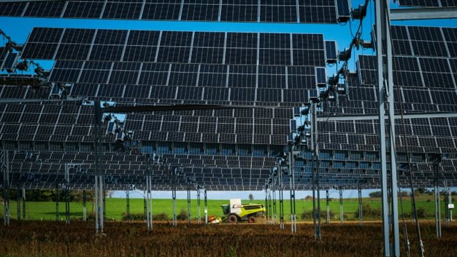 découvrez notre service d'installation de panneaux photovoltaïques en haute-saône. profitez d'énergies renouvelables pour réduire vos factures d'électricité et contribuer à la protection de l'environnement. nos experts vous accompagnent pour un projet sur-mesure et de qualité.