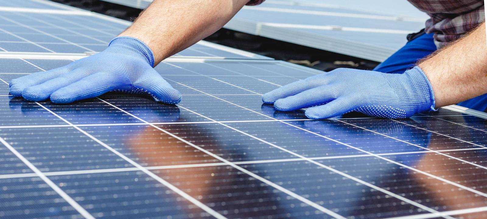 découvrez nos services d'installation de panneaux photovoltaïques par des experts locaux. profitez d'énergies renouvelables et faites des économies sur votre facture d'électricité tout en contribuant à la protection de l'environnement.
