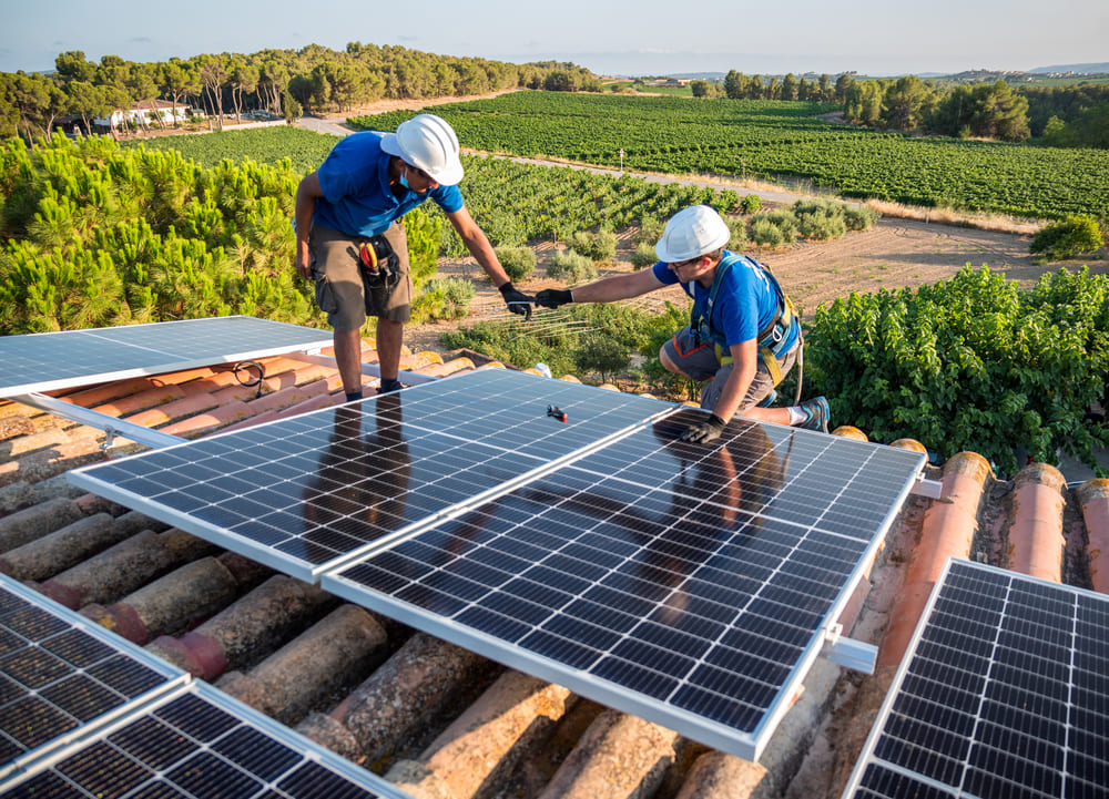 découvrez nos services d'installation de panneaux photovoltaïques conformes aux normes rpge. profitez d'une énergie renouvelable et réduisez vos factures d'électricité tout en respectant l'environnement grâce à notre expertise.