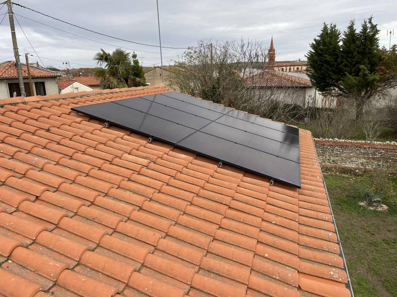 découvrez notre service professionnel d'installateur de panneaux photovoltaïques dans le tarn. profitez d'une énergie solaire propre et renouvelable tout en réduisant vos factures d'électricité. contactez-nous pour un devis personnalisé et des conseils sur l'installation !